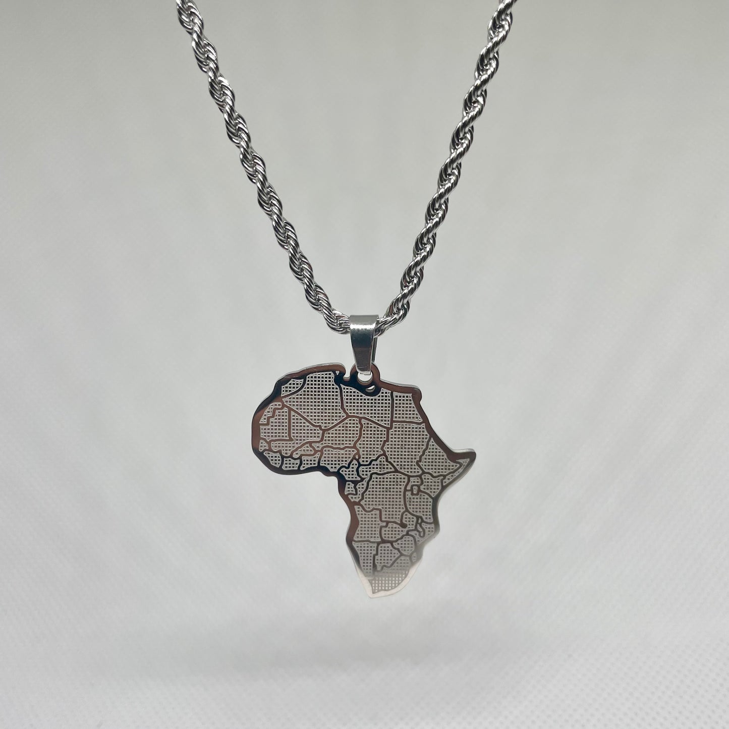 Africa Outline Necklace - Silver