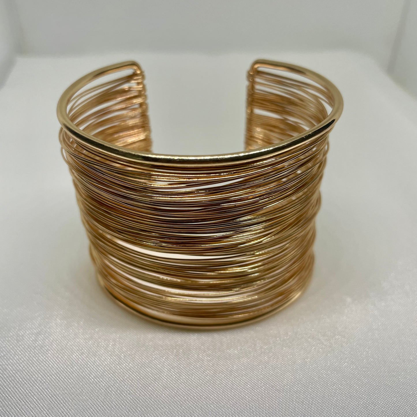 Asè Gold Cuff