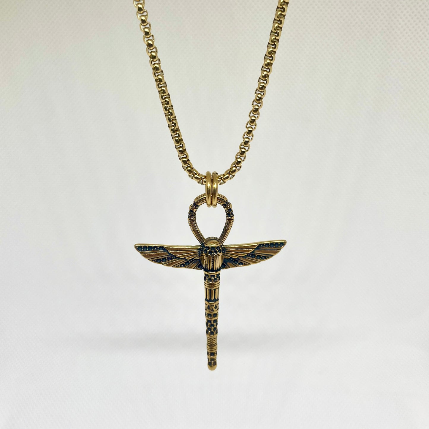 Royal Essence Necklace Gold