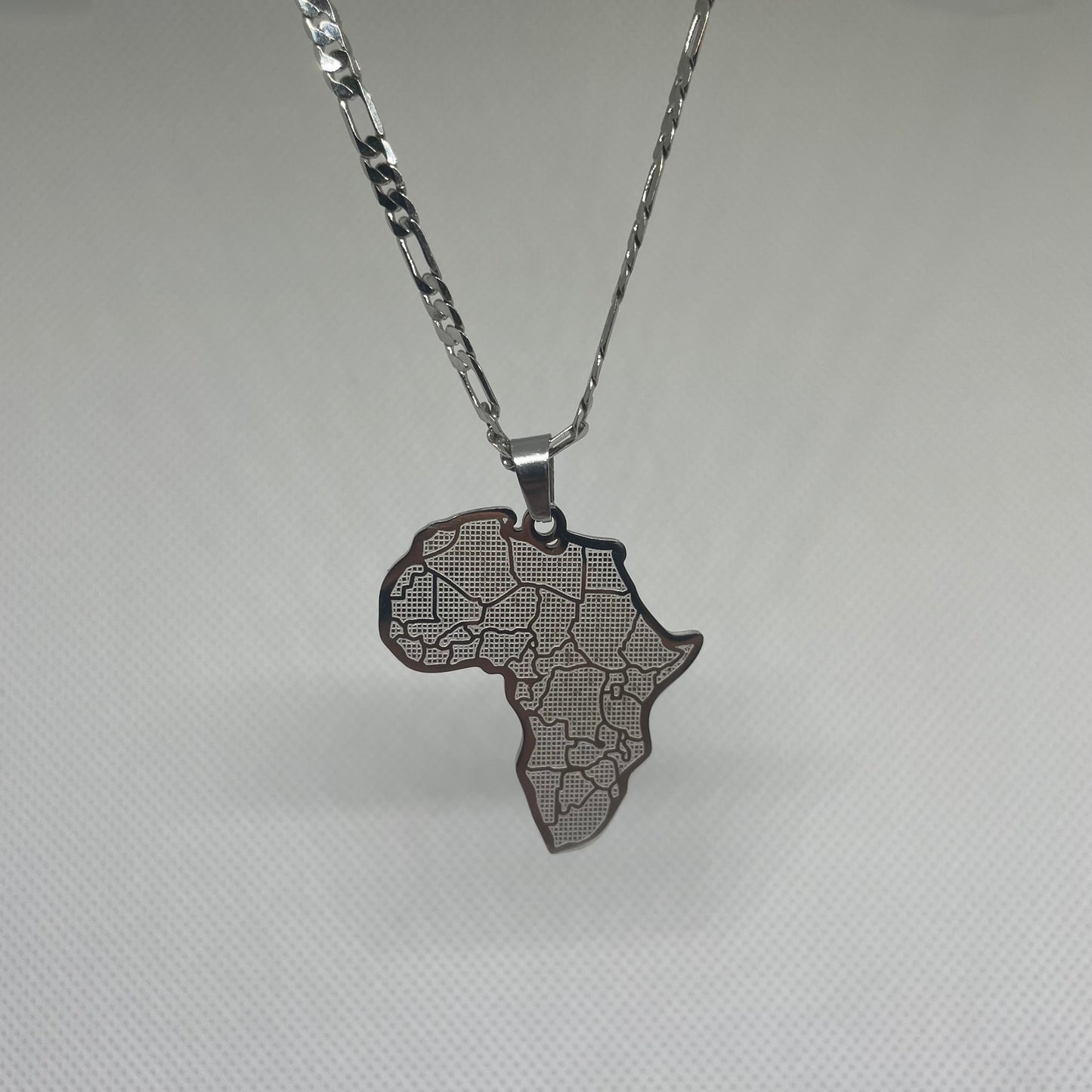 Africa Outline Necklace - Silver
