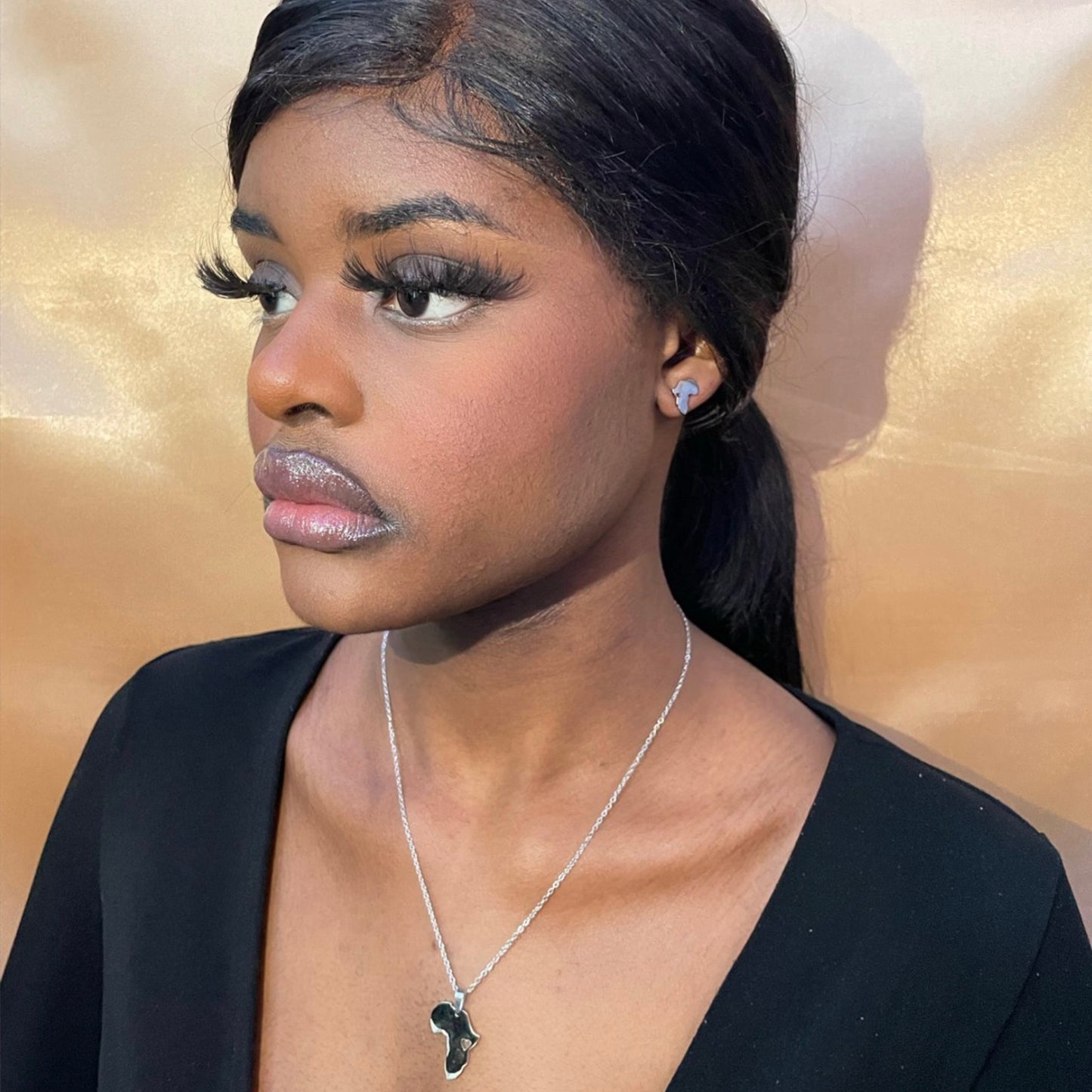 Africa Love Necklace Silver