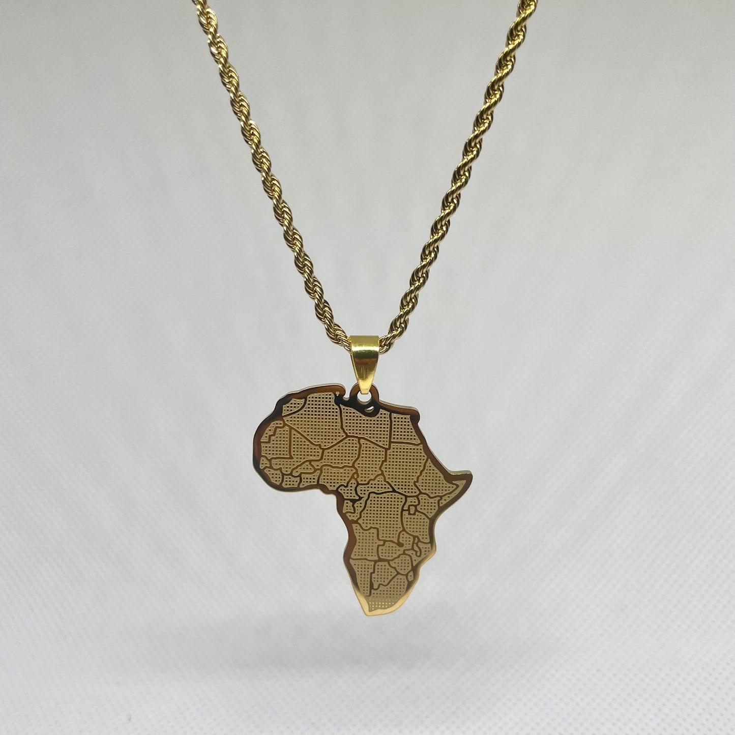 Africa Outline Necklace - Gold