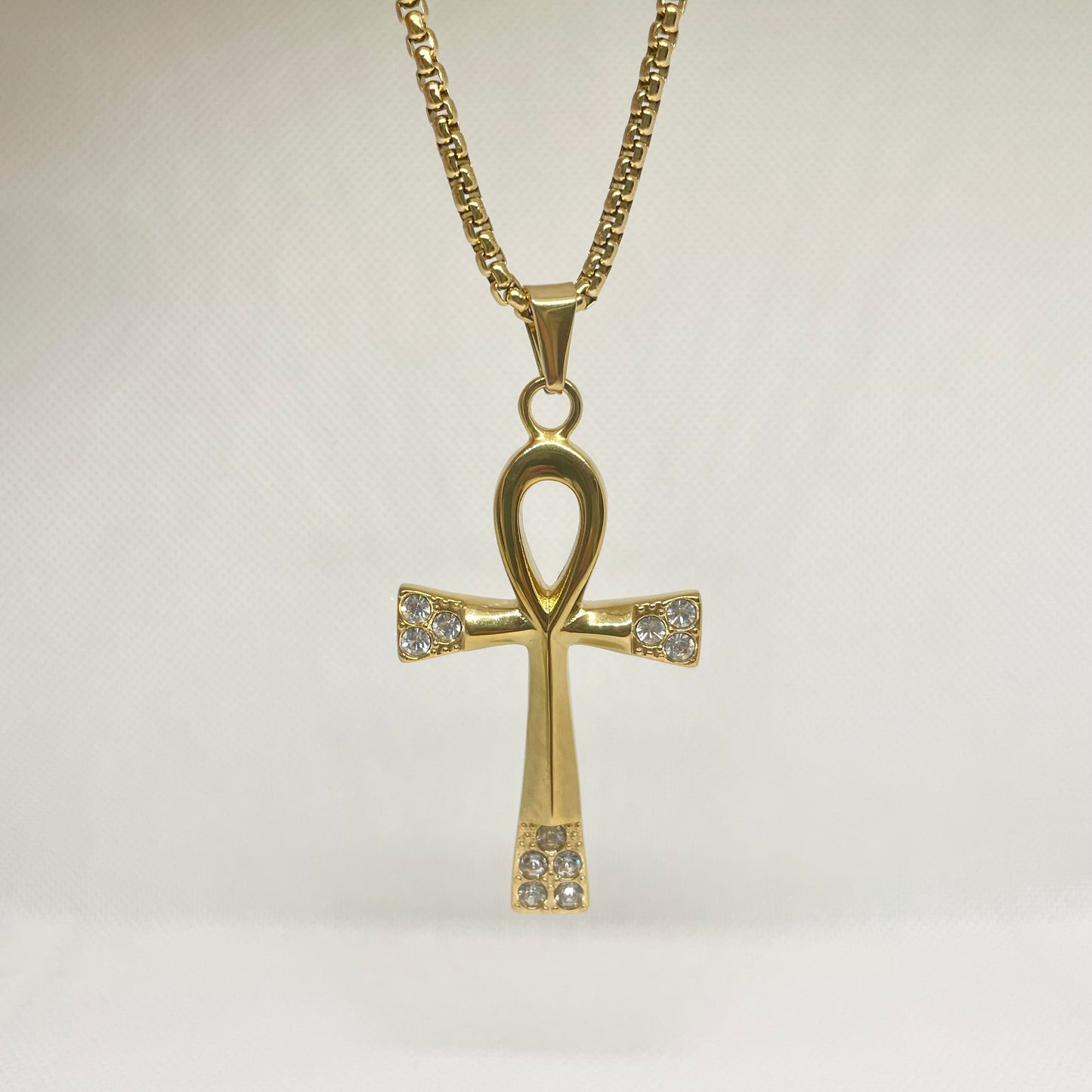Eternal Spark Necklace Gold